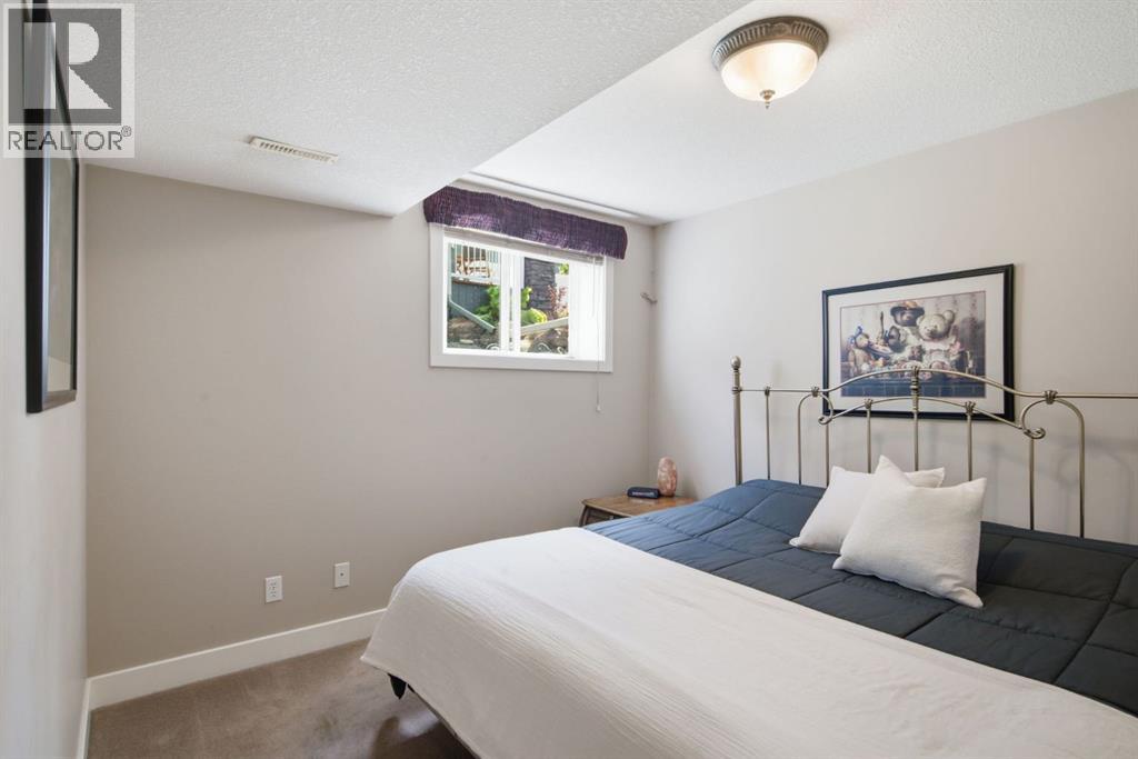 25 Ravine Drive — photo 39