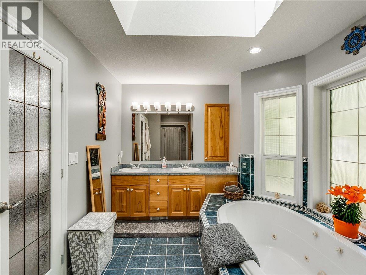 2209 Jenisa Road - 39