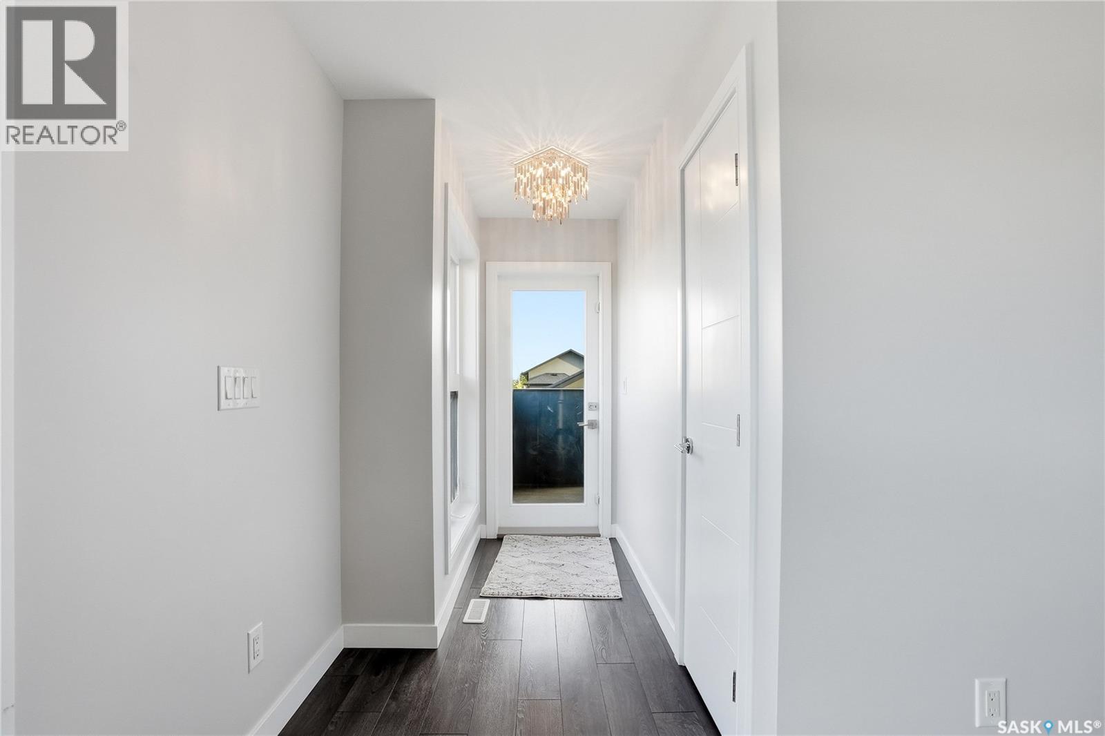 487 Kloppenburg STREET - 19