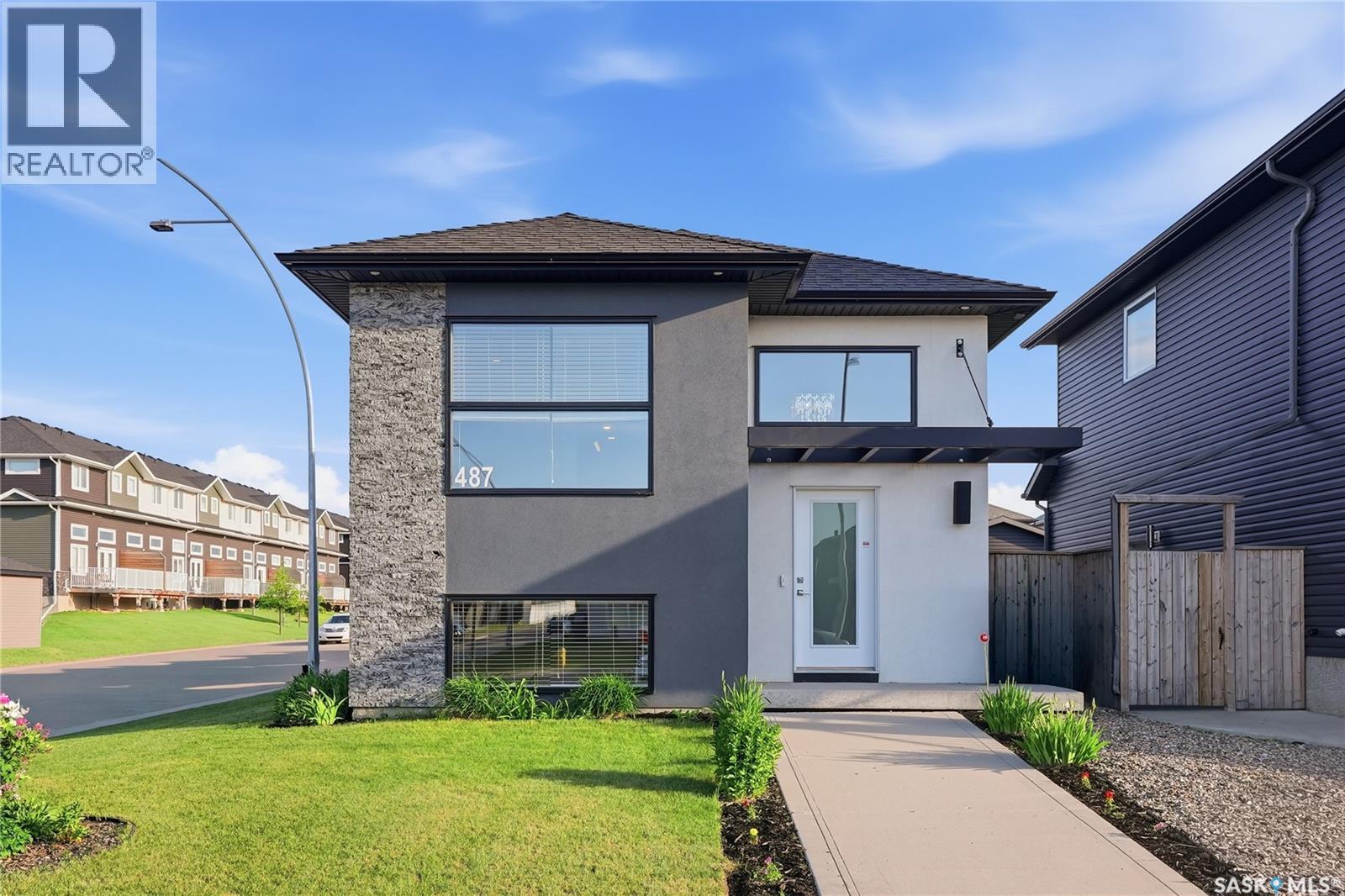 487 Kloppenburg STREET - 2