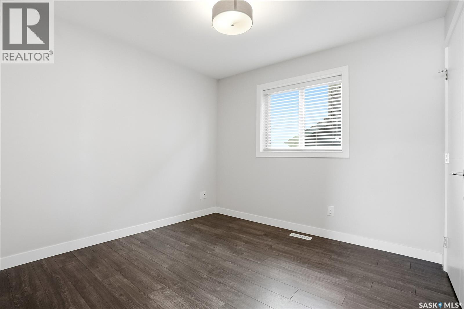 487 Kloppenburg STREET - 23