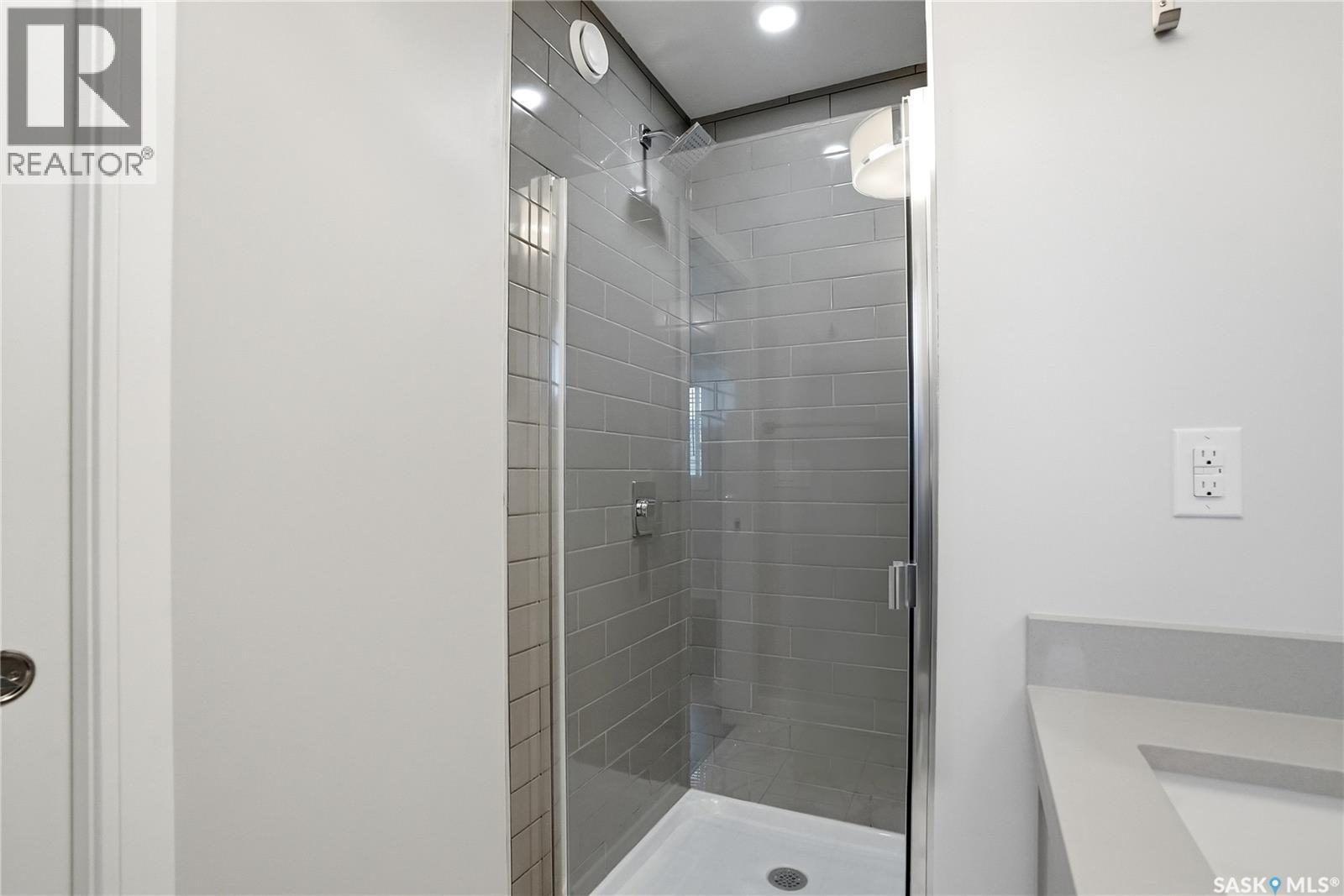 487 Kloppenburg STREET - 29