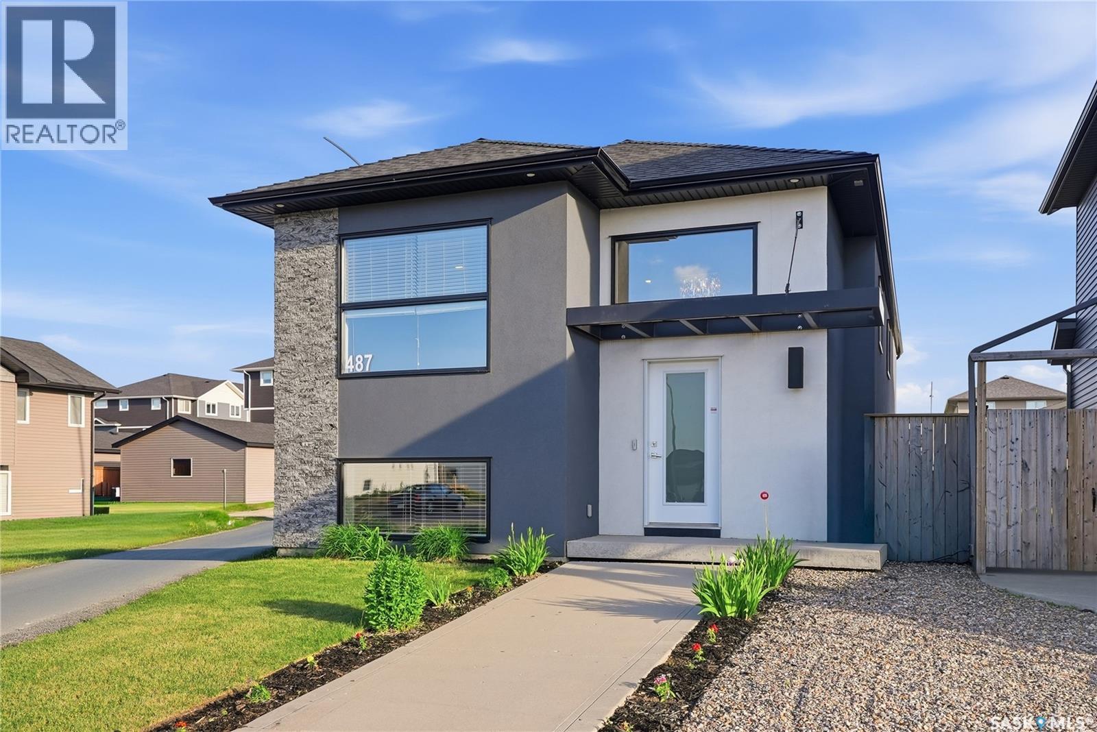 487 Kloppenburg STREET - 3