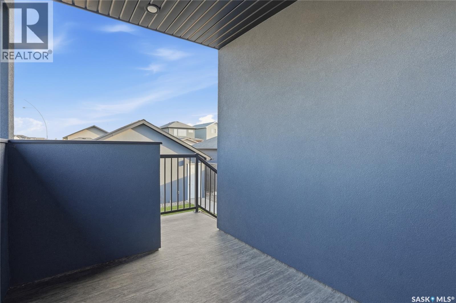 487 Kloppenburg STREET - 48