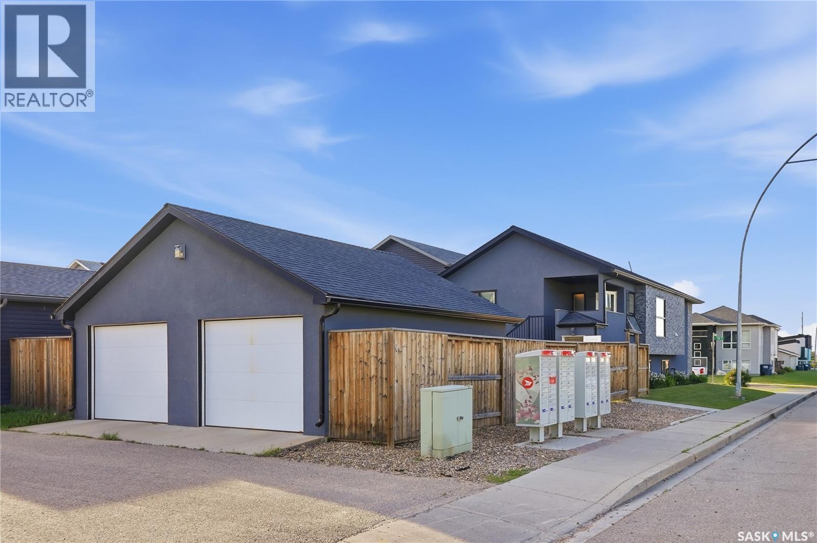 487 Kloppenburg STREET - 56