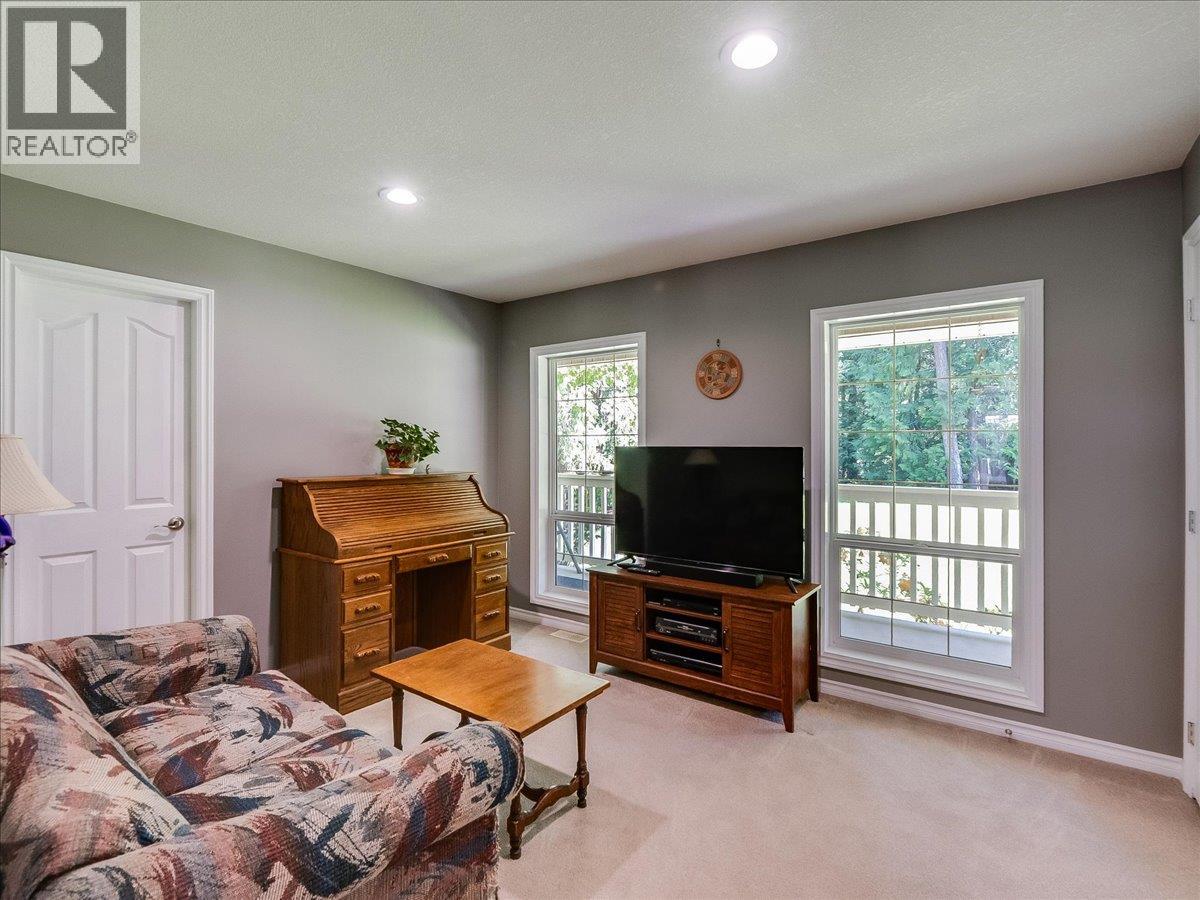 2209 Jenisa Road - 43