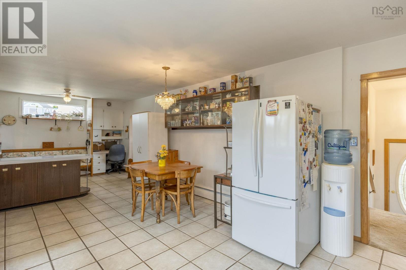 1358 Hwy 1 - 5