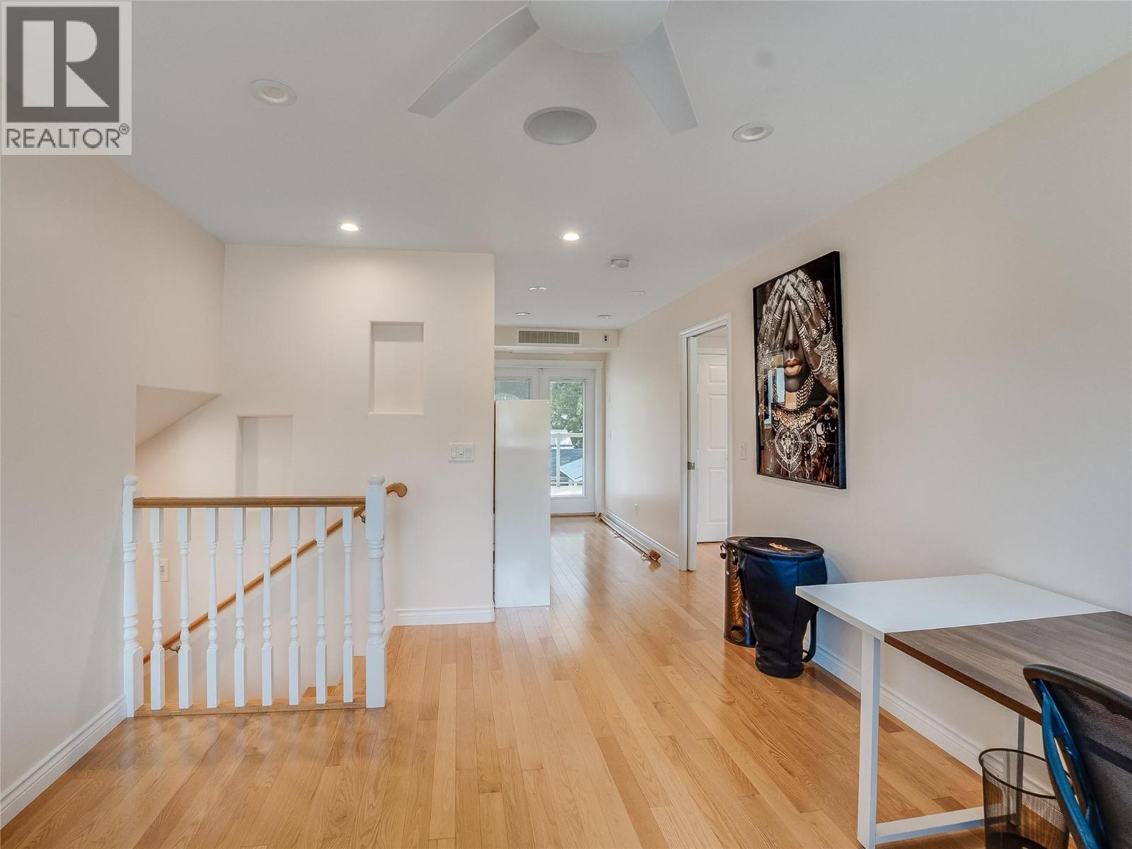 1400 MEADOWBROOK Drive - 53