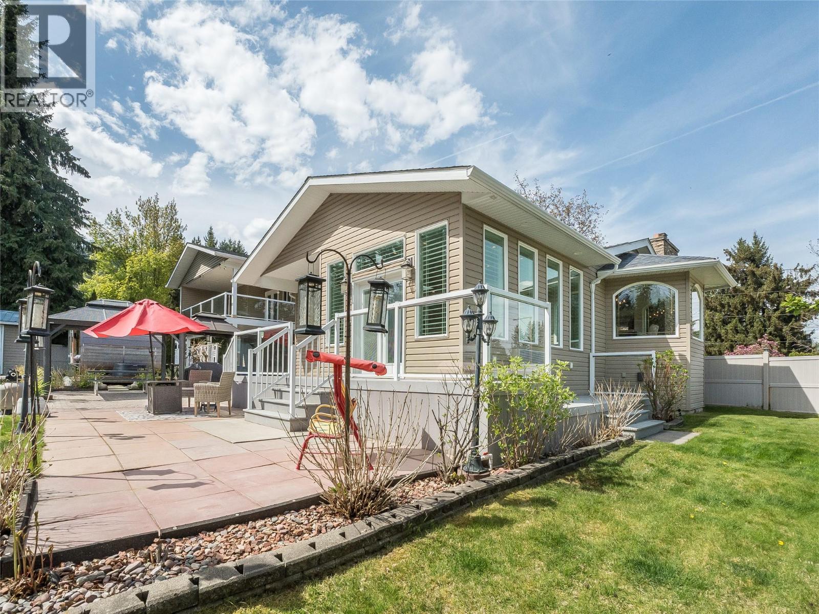 1400 MEADOWBROOK Drive - 62