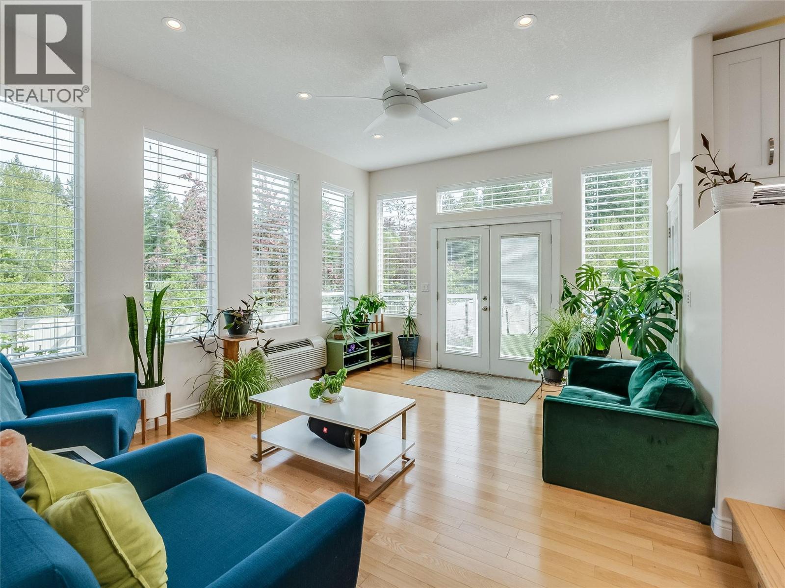 1400 MEADOWBROOK Drive - 30
