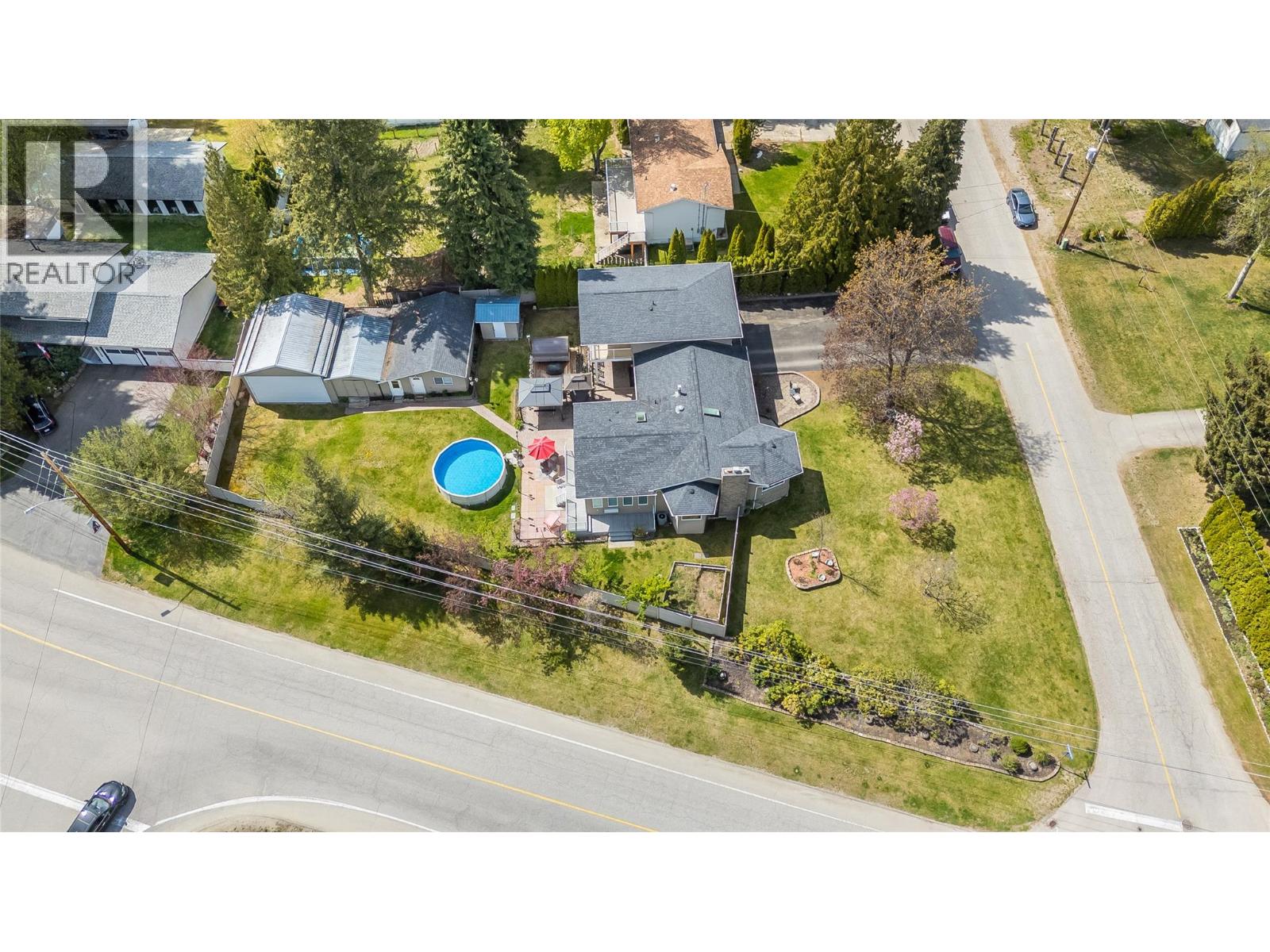 1400 MEADOWBROOK Drive - 4