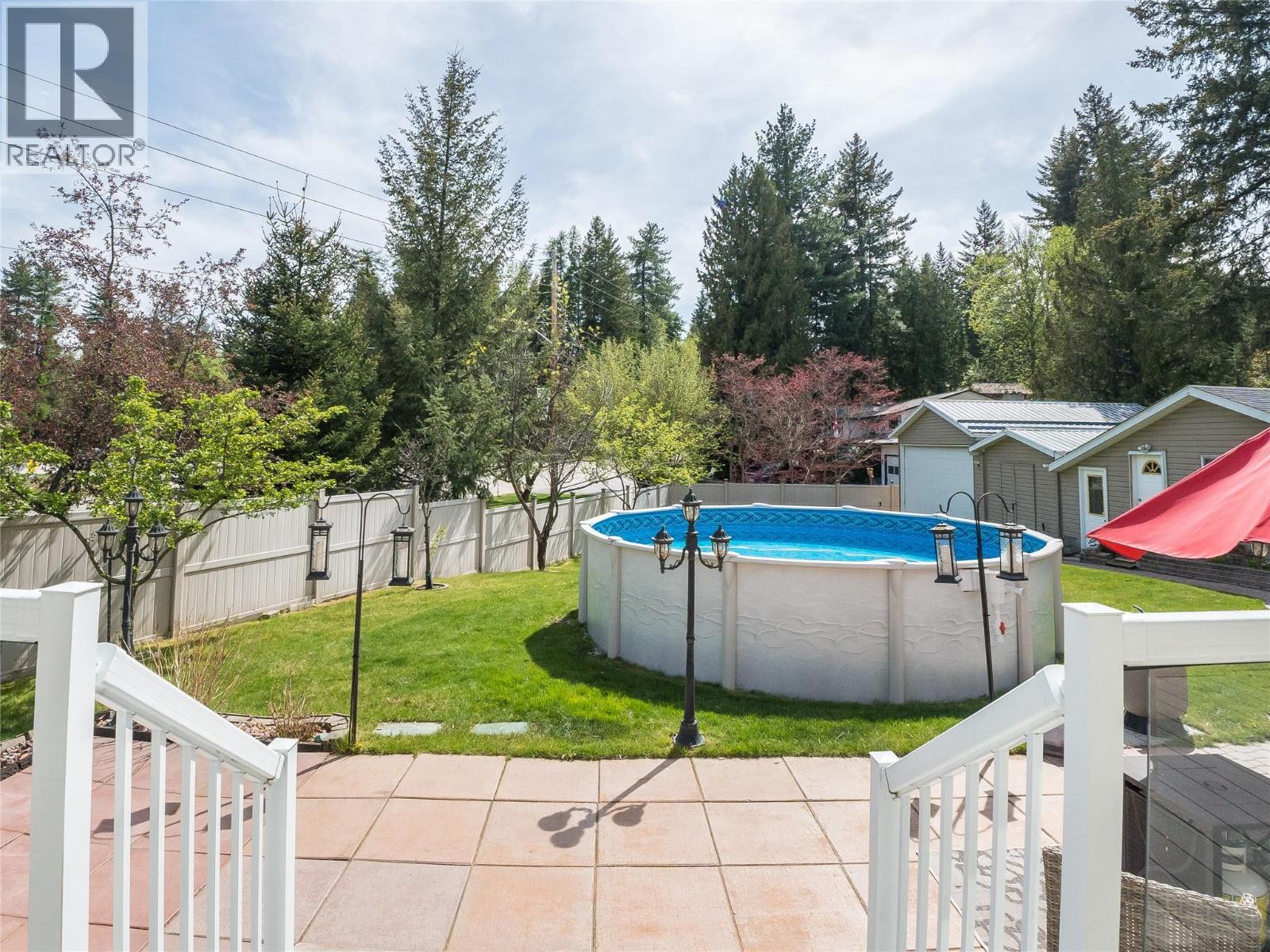 1400 MEADOWBROOK Drive - 68