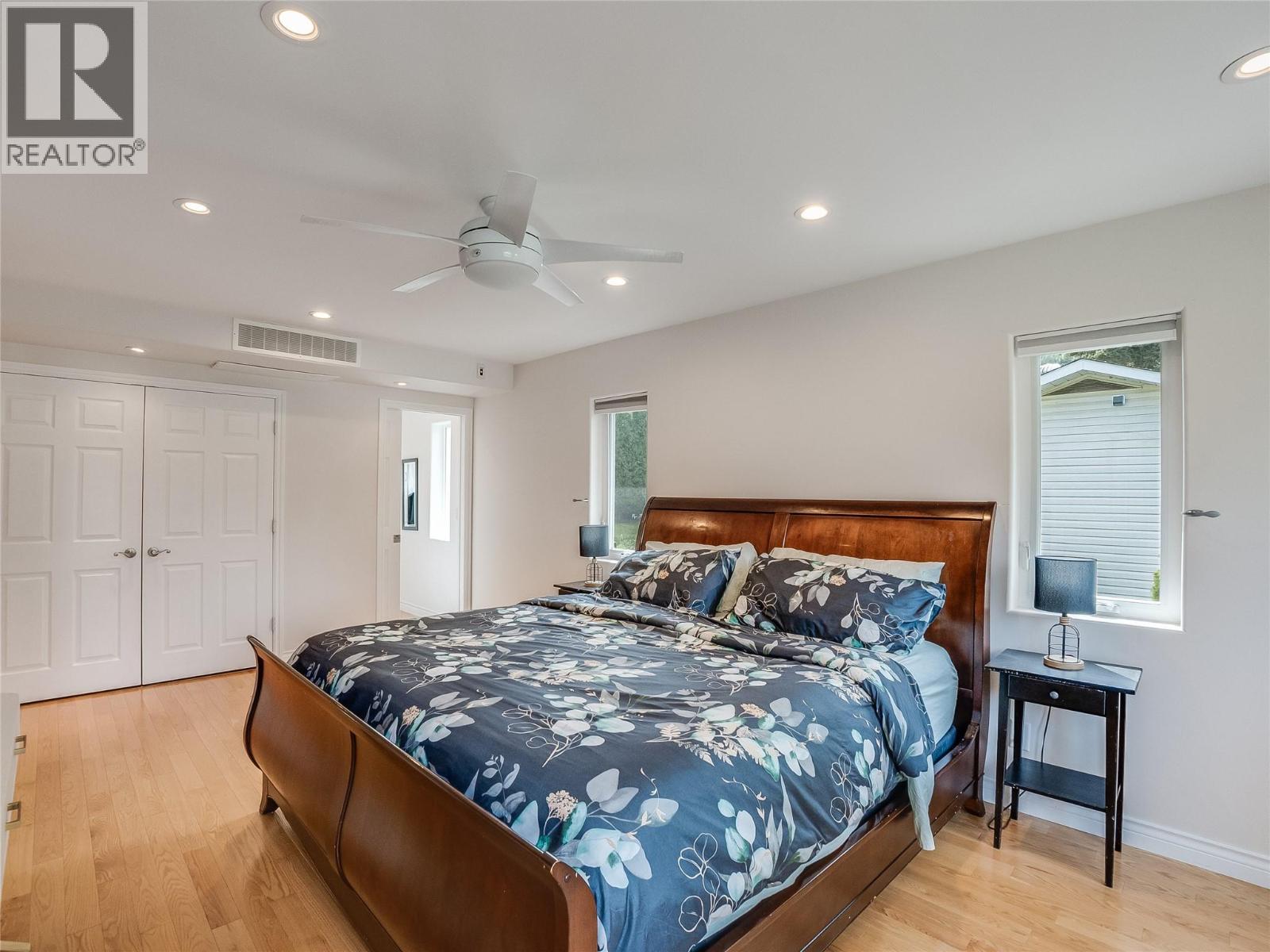 1400 MEADOWBROOK Drive - 35