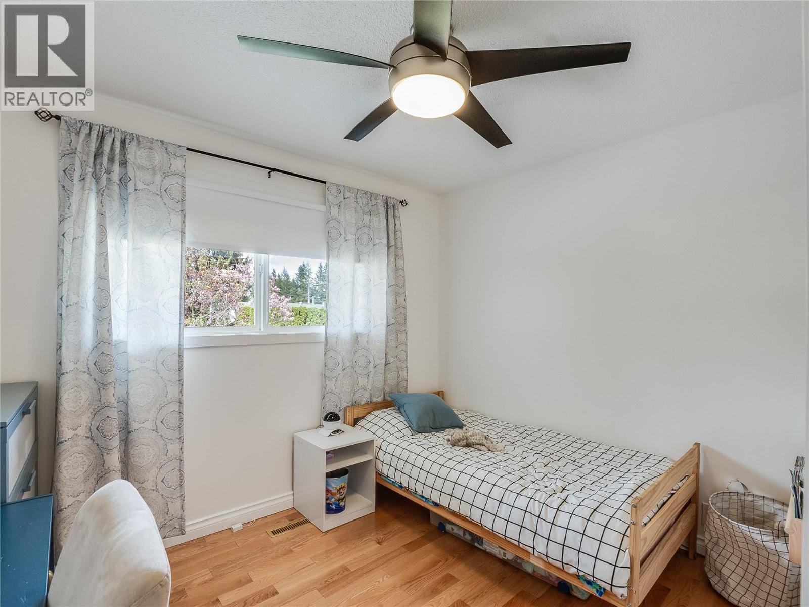 1400 MEADOWBROOK Drive - 45