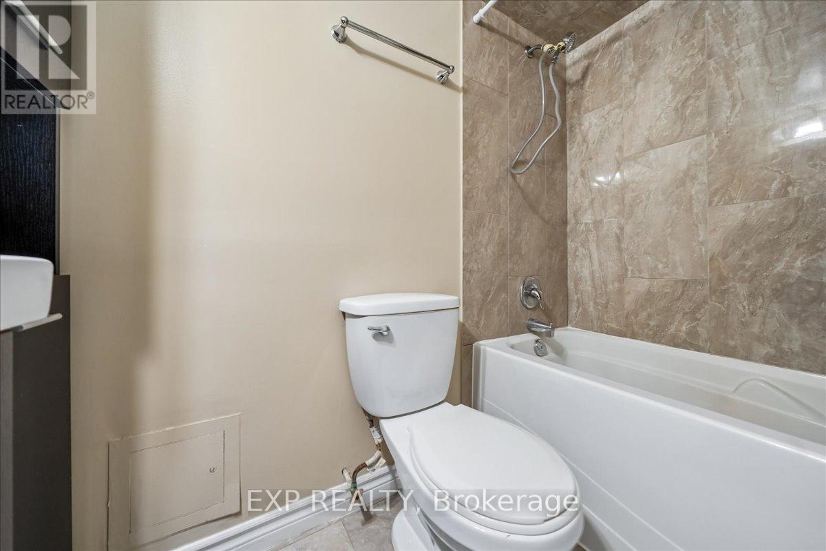 #1603 2177 BURNHAMTHORPE ROAD W - 16