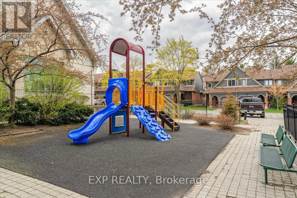 #1603 2177 BURNHAMTHORPE ROAD W - 22