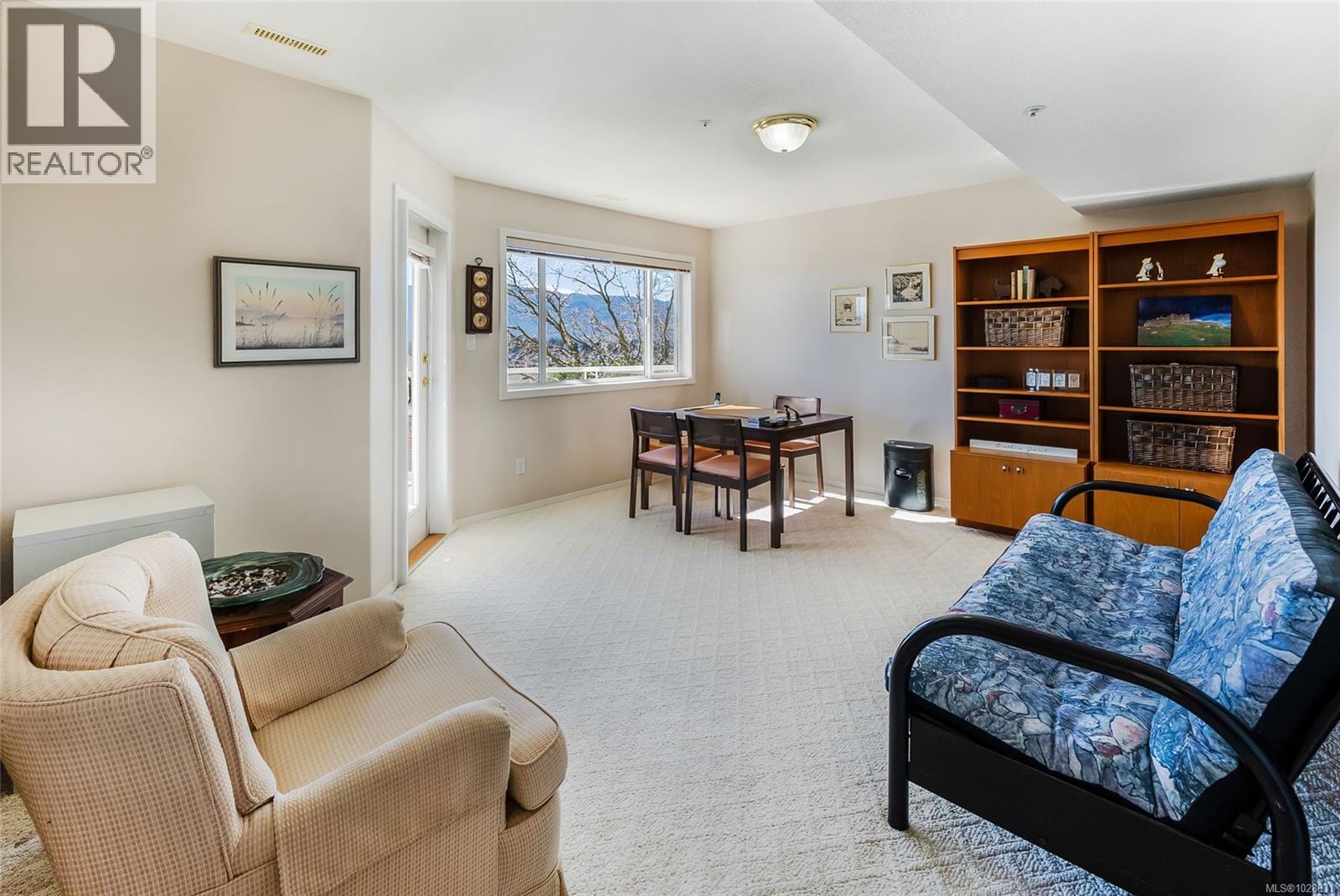 3385 Edgewood Dr - 30
