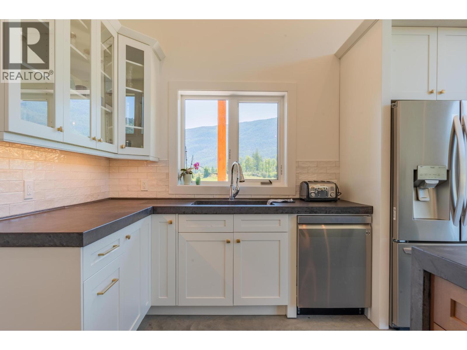 2335 PASS CREEK Road - 25