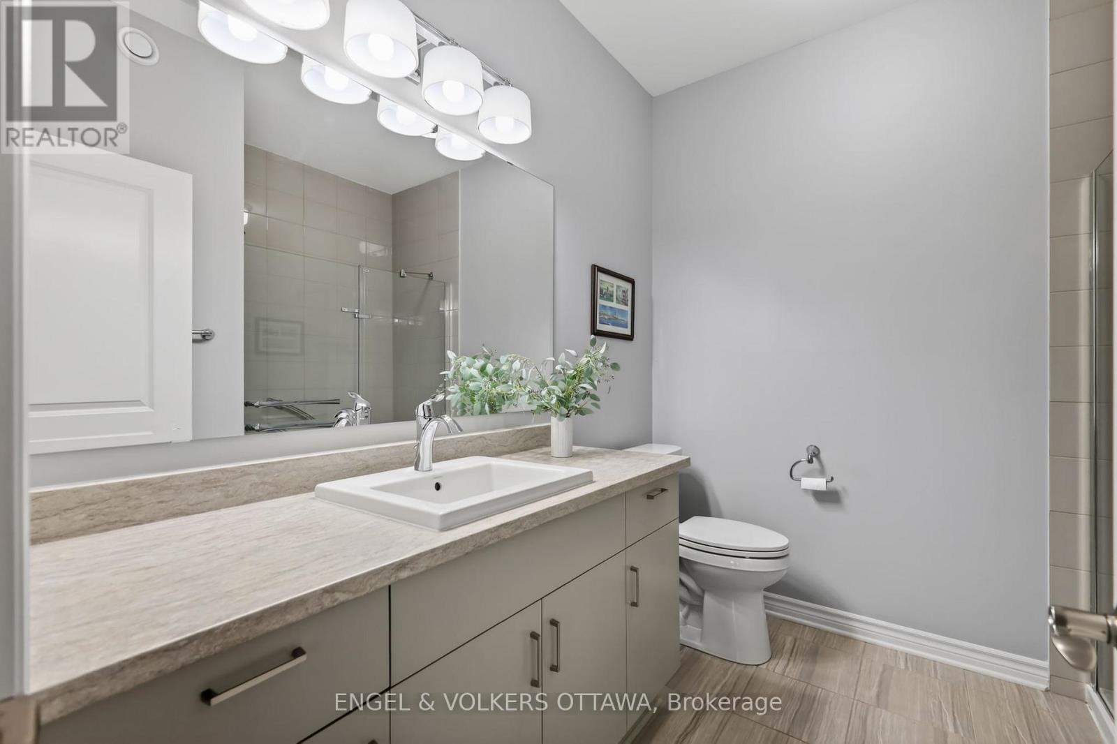 2 Bed, 3 Bath House for Sale in Ottawa – 871 TEWIN CIRCLE, Ottawa – MLS# X13463256 - Image 15