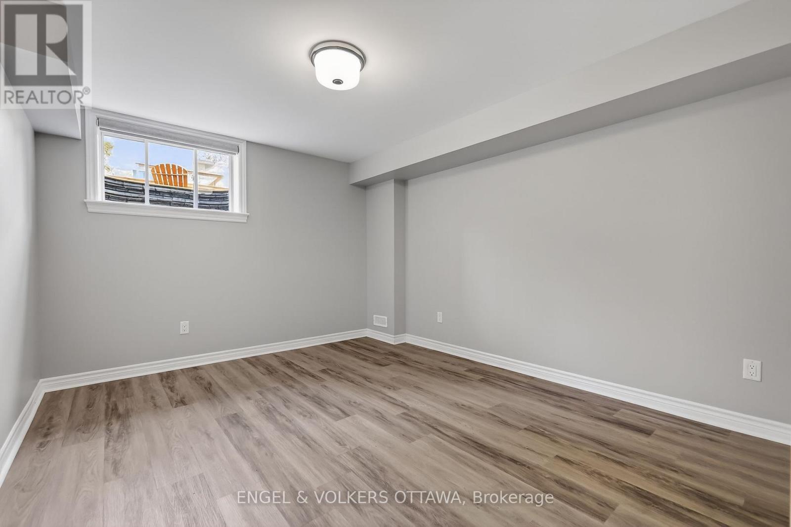 2 Bed, 3 Bath House for Sale in Ottawa – 871 TEWIN CIRCLE, Ottawa – MLS# X13463256 - Image 23