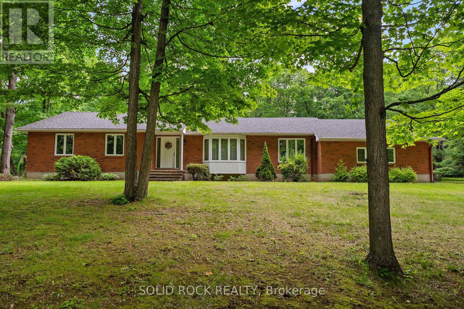 89 WOODRIDGE COURT - 2