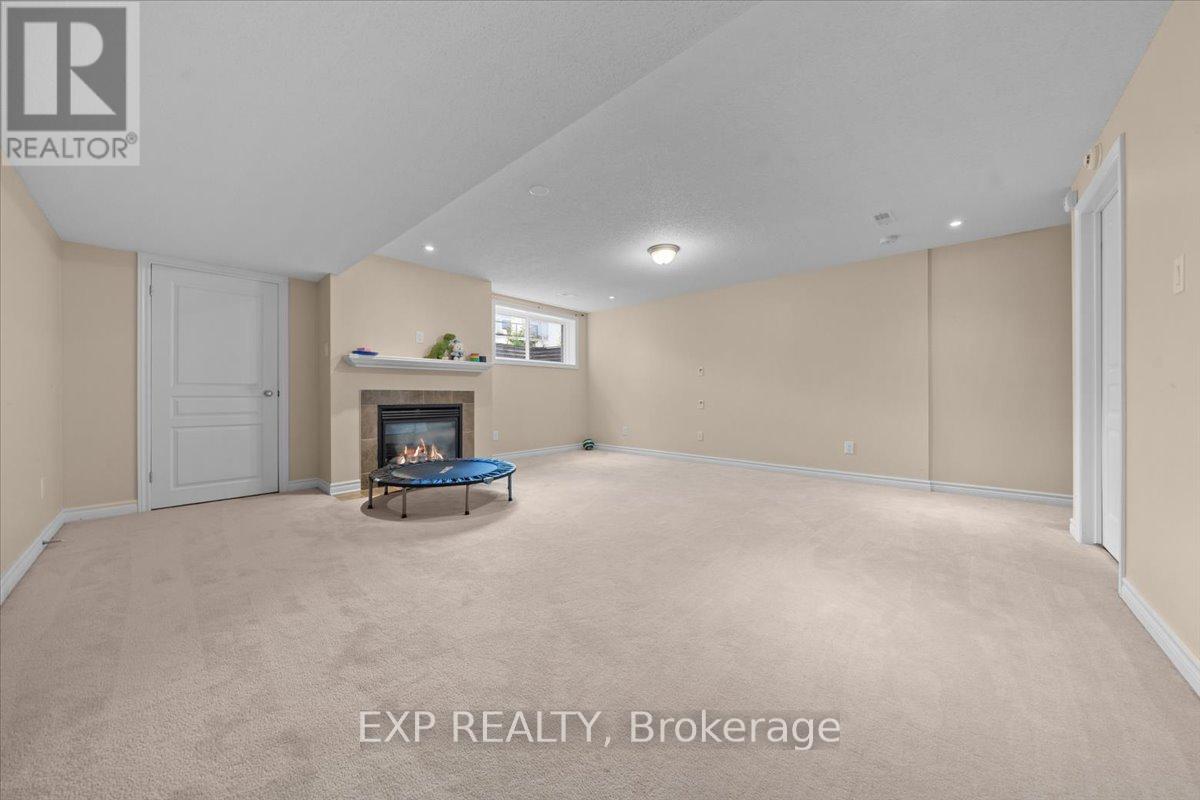 3 Bed, 3 Bath House for Rent in Ottawa – 222 BADGELEY AVENUE, Ottawa – MLS# X13463306 - Image 20