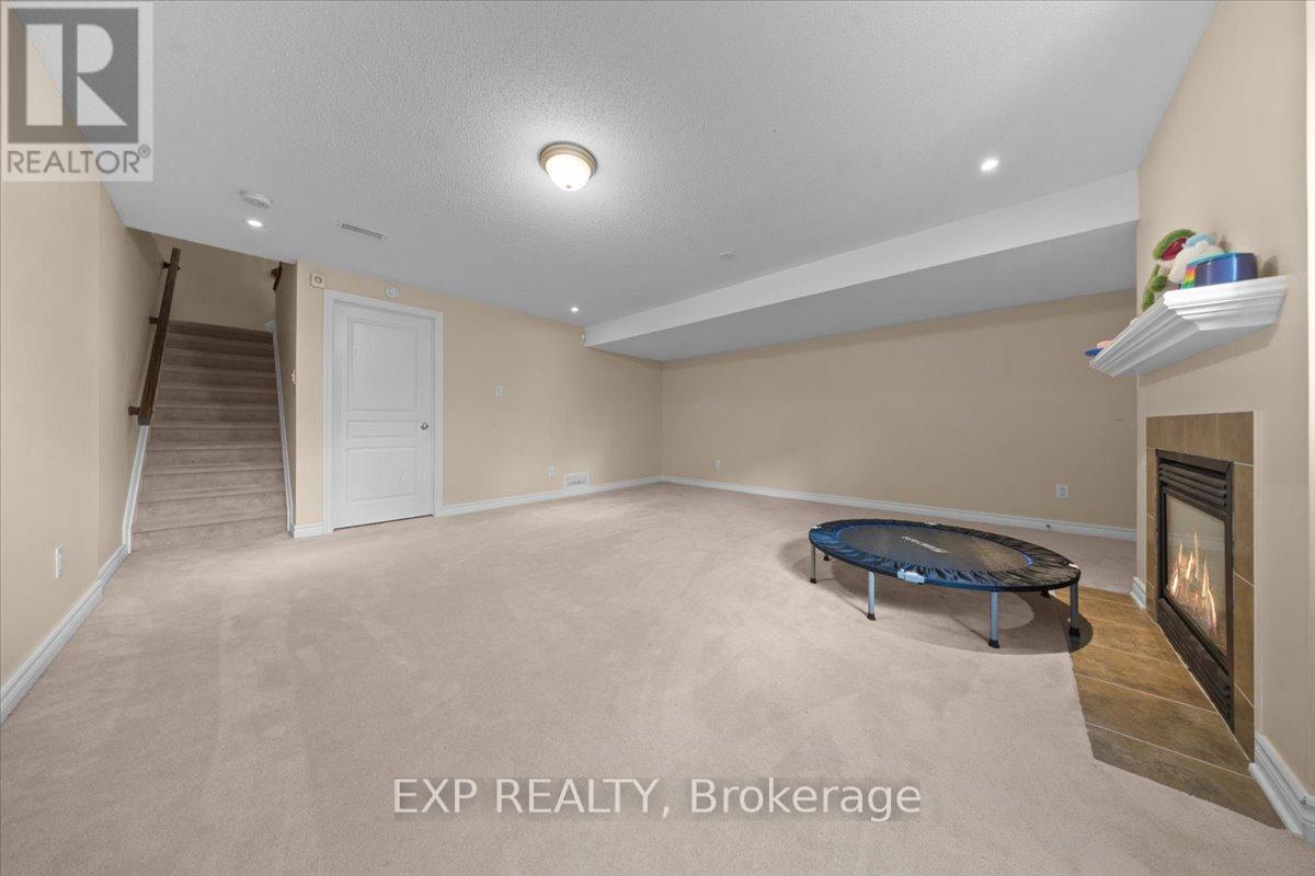 3 Bed, 3 Bath House for Rent in Ottawa – 222 BADGELEY AVENUE, Ottawa – MLS# X13463306 - Image 21