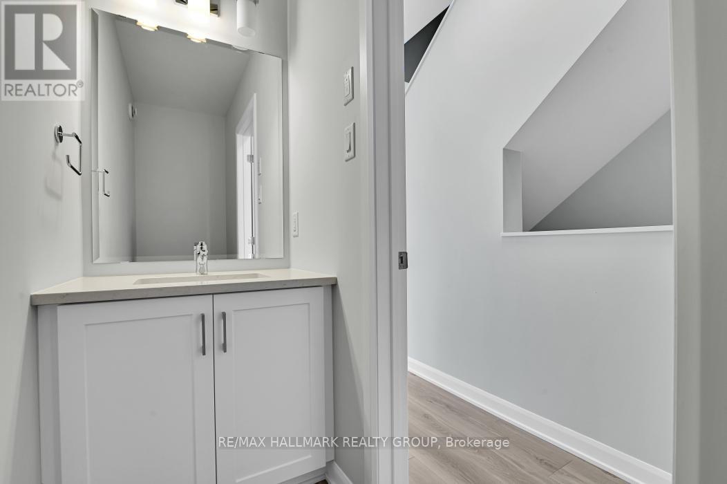 2 Bed, 2 Bath House for Rent in Ottawa – 290 BANKSIDE WAY, Ottawa – MLS# X13463360 - Image 11