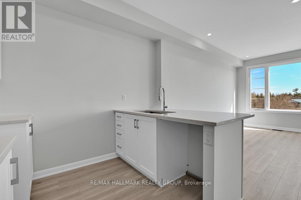 2 Bed, 2 Bath House for Rent in Ottawa – 290 BANKSIDE WAY, Ottawa – MLS# X13463360 - Image 20