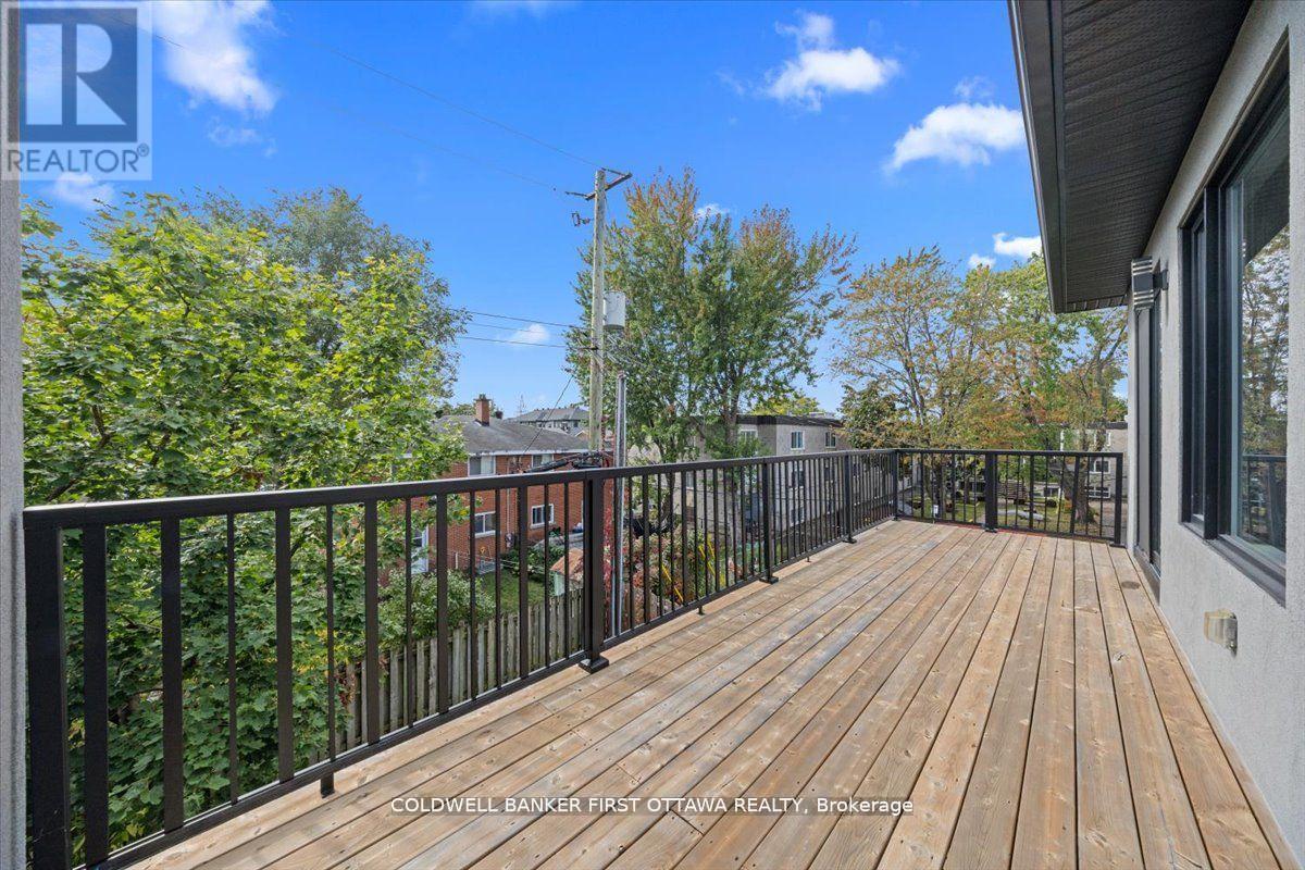 562 QUEEN MARY STREET - 20