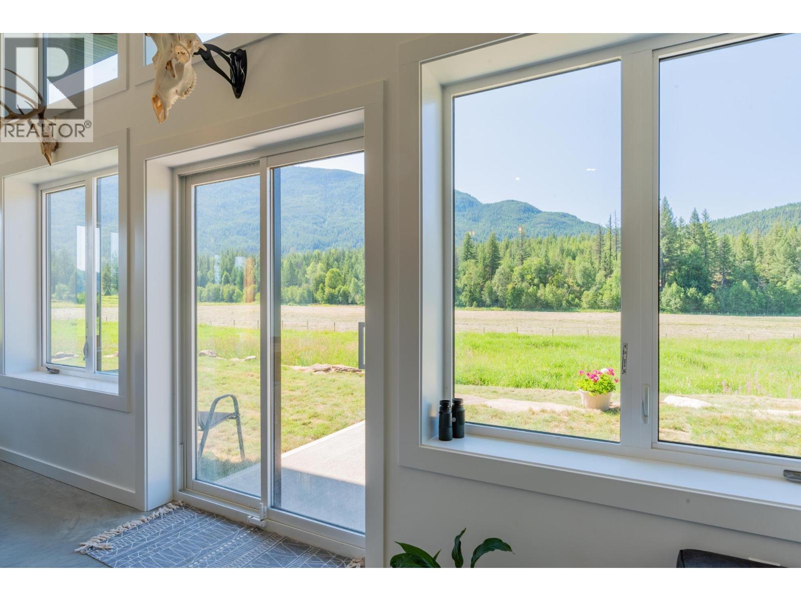 2335 PASS CREEK Road - 35