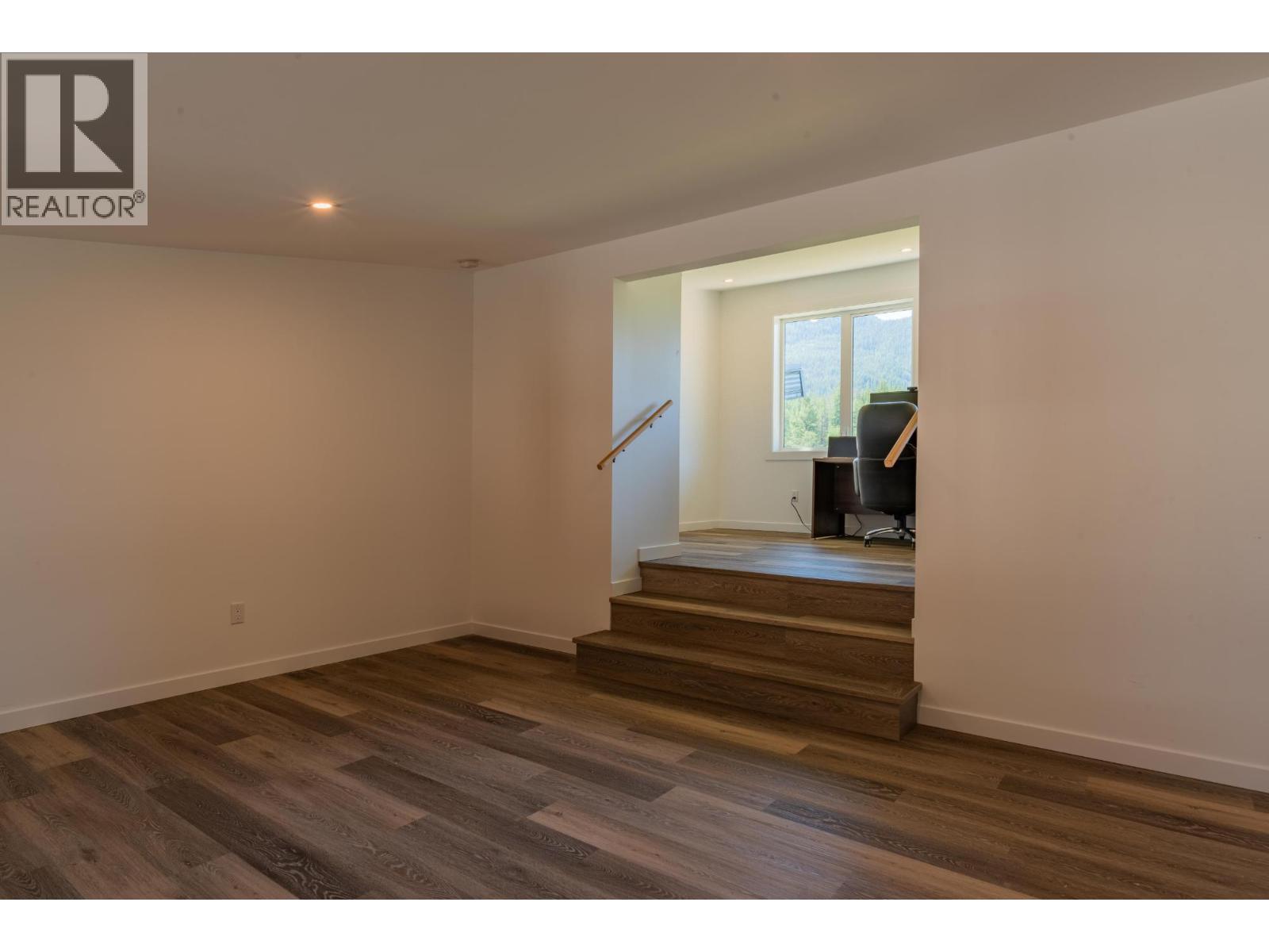 2335 PASS CREEK Road - 60
