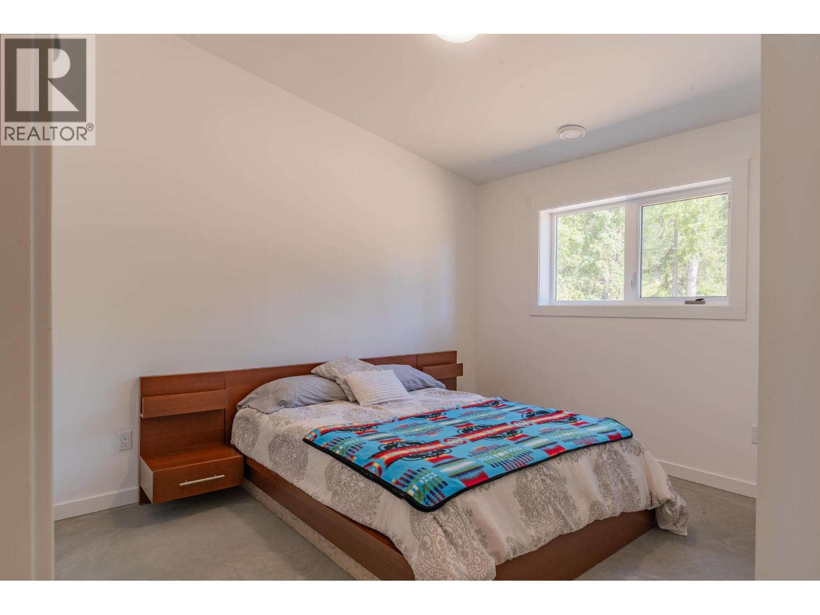 2335 PASS CREEK Road - 53