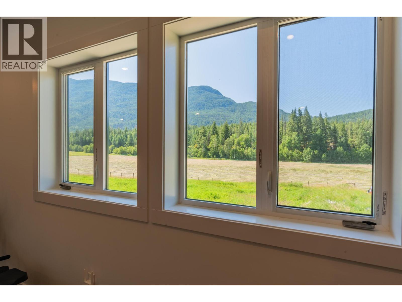 2335 PASS CREEK Road - 72