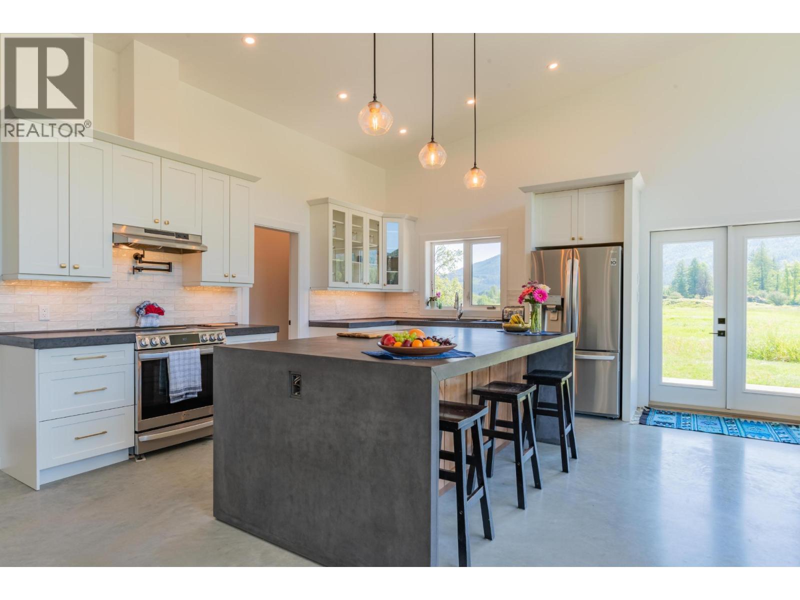 2335 PASS CREEK Road - 23