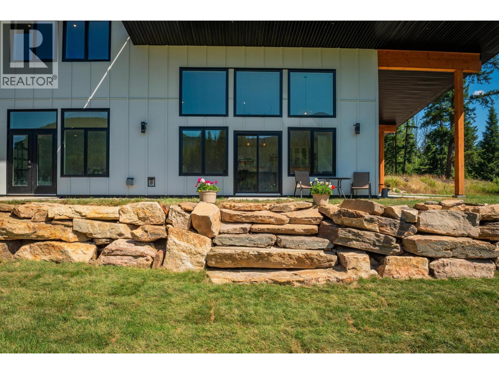 2335 PASS CREEK Road - 80