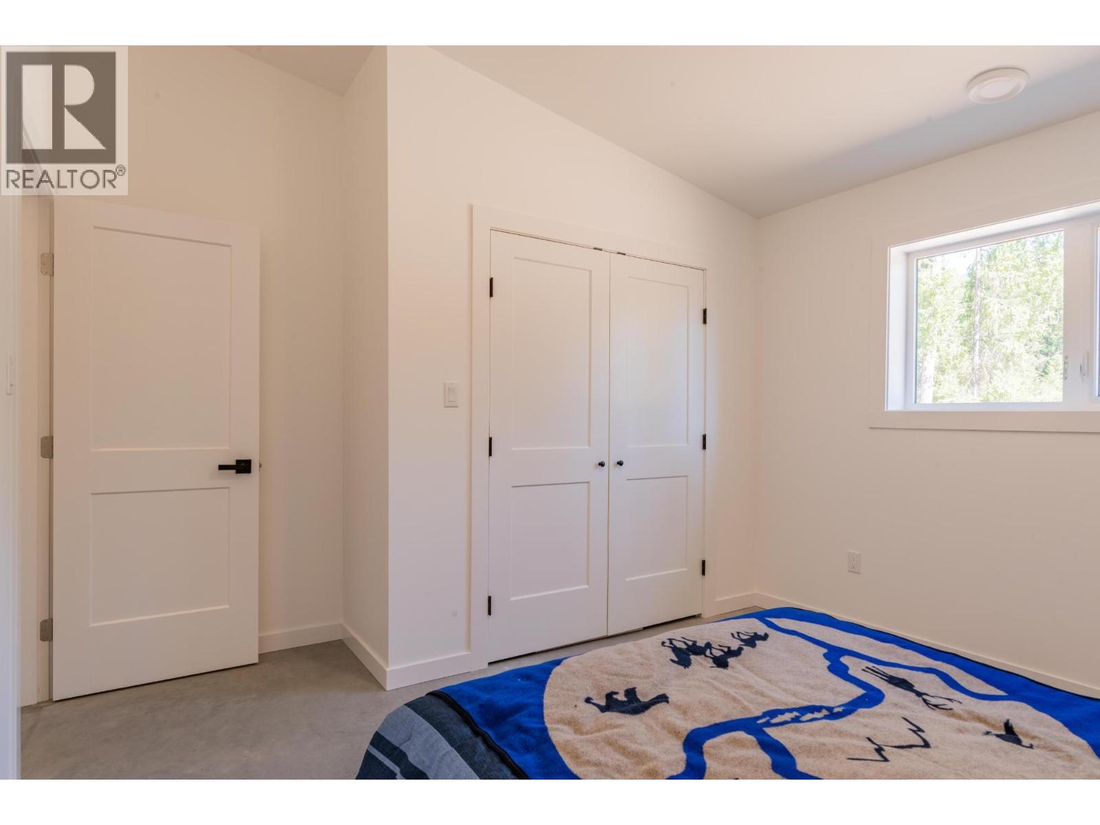 2335 PASS CREEK Road - 50