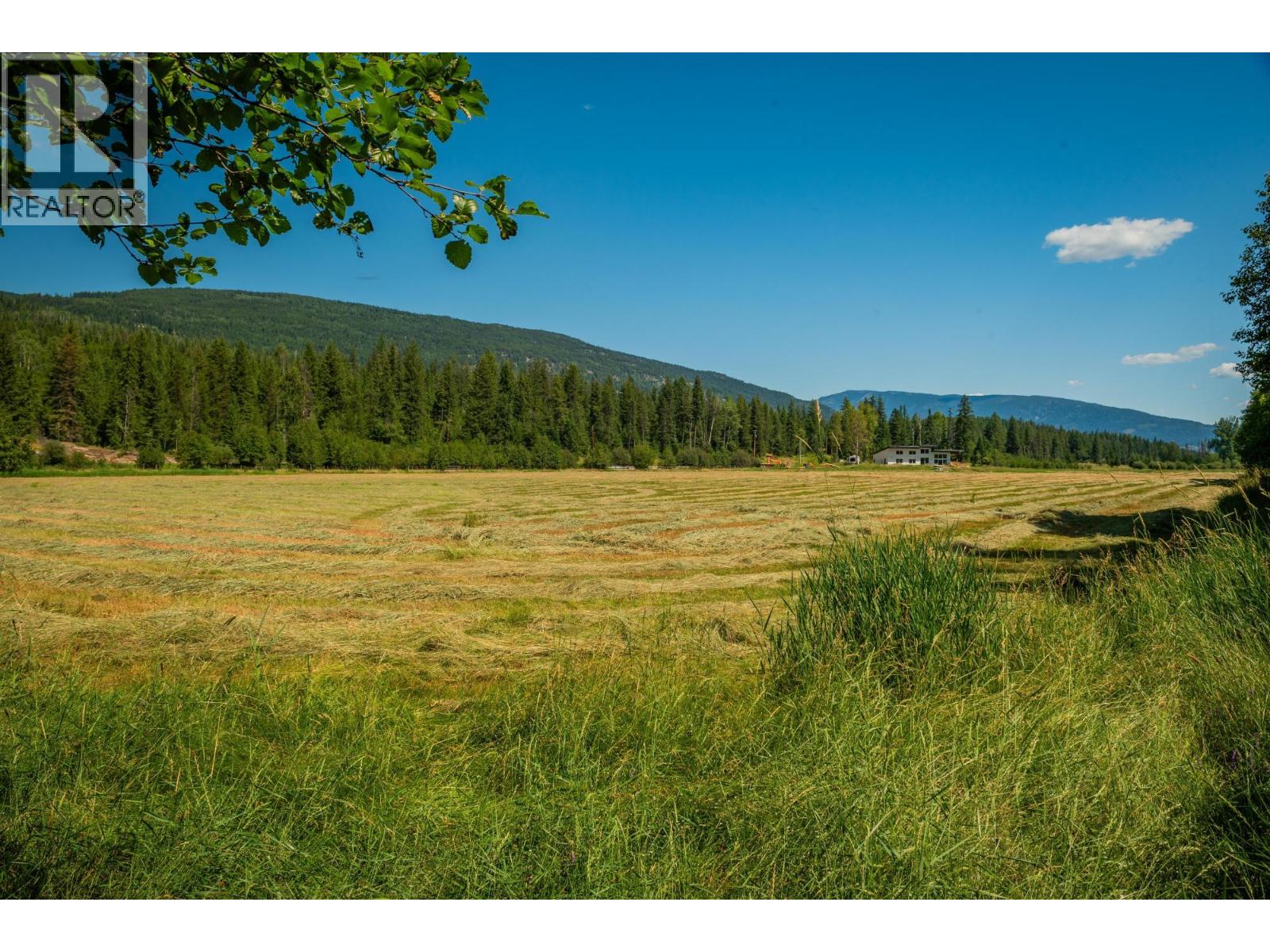 2335 PASS CREEK Road - 98