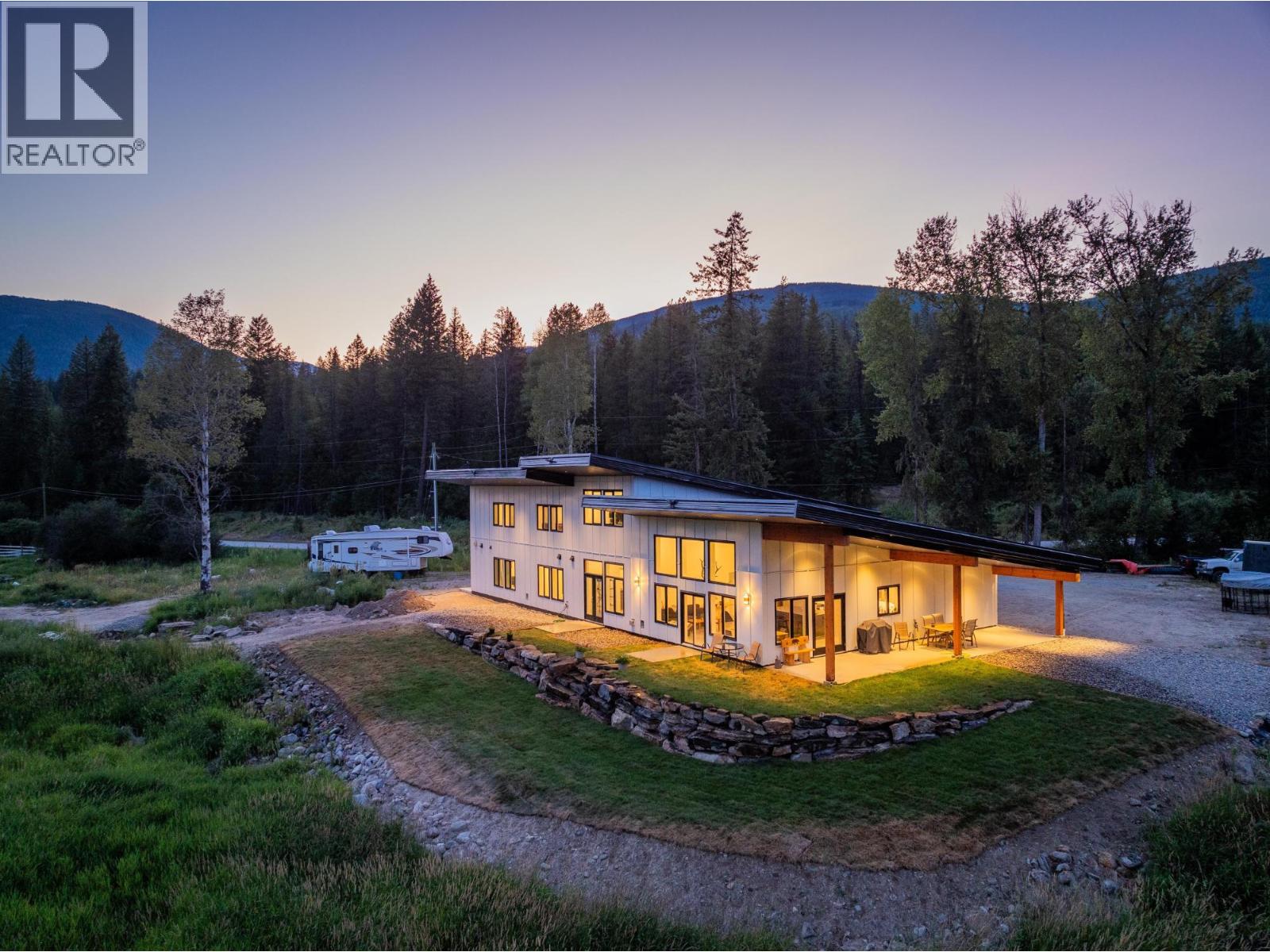 2335 PASS CREEK Road - 99