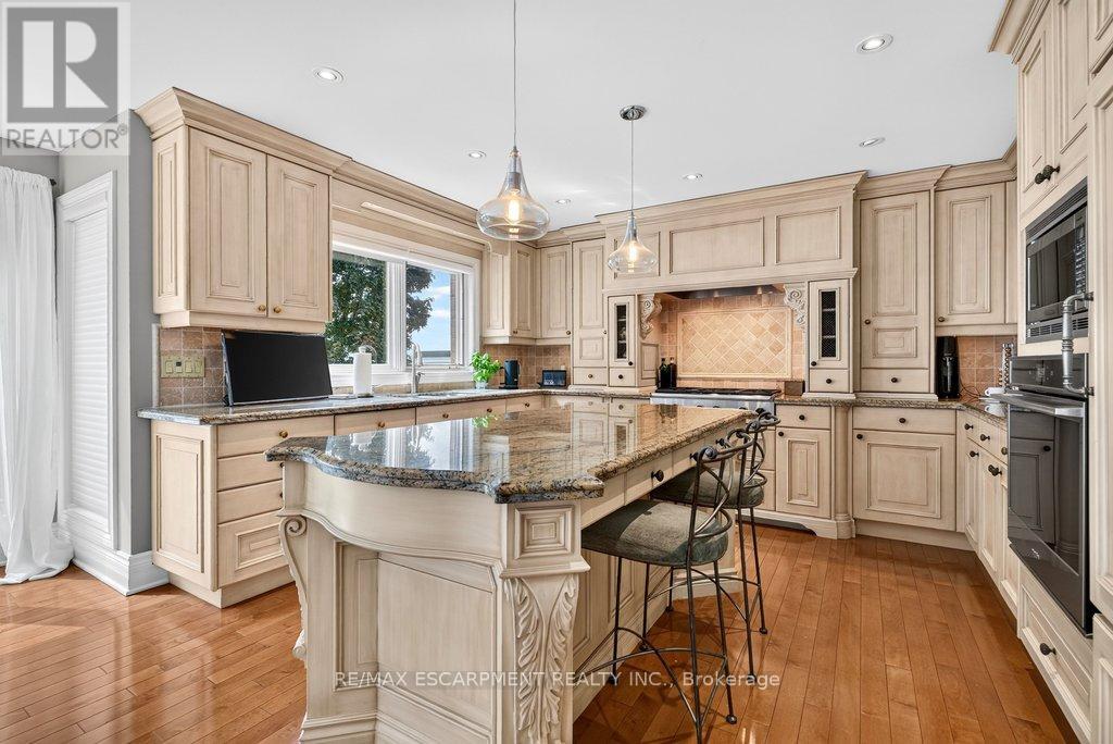 3312 LAKELAND CRESCENT - 13