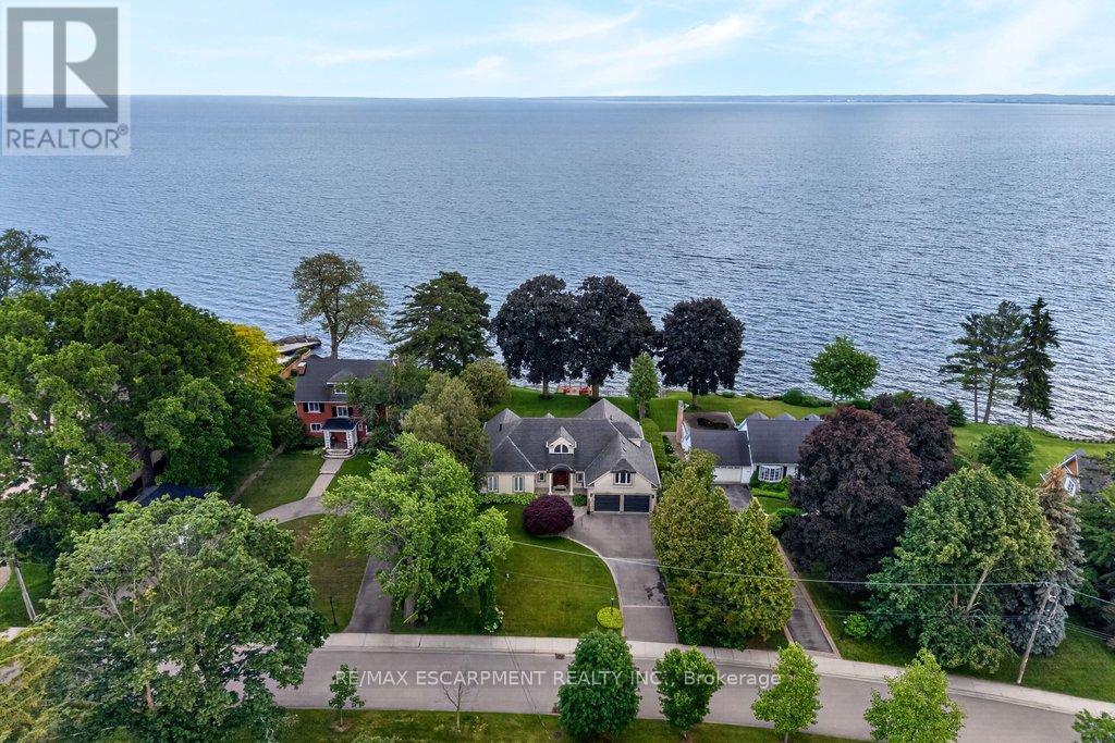 3312 LAKELAND CRESCENT - 44