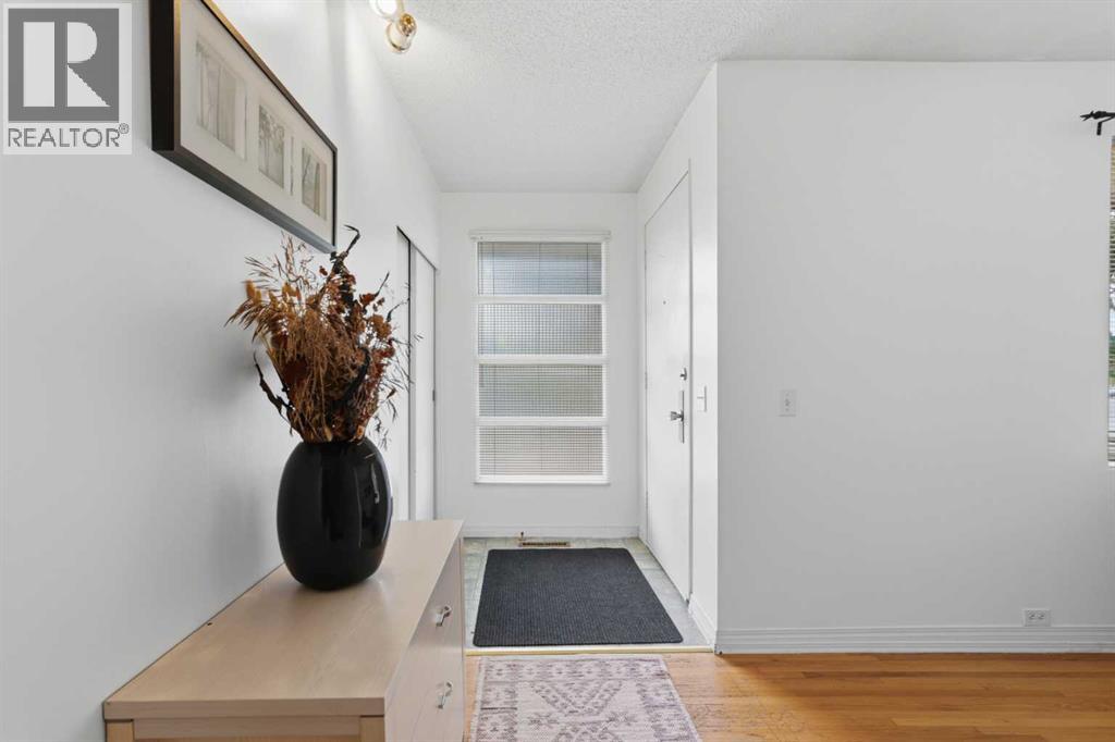3248 Bearspaw Drive NW — photo 13