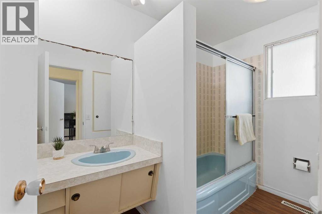 3248 Bearspaw Drive NW — photo 20