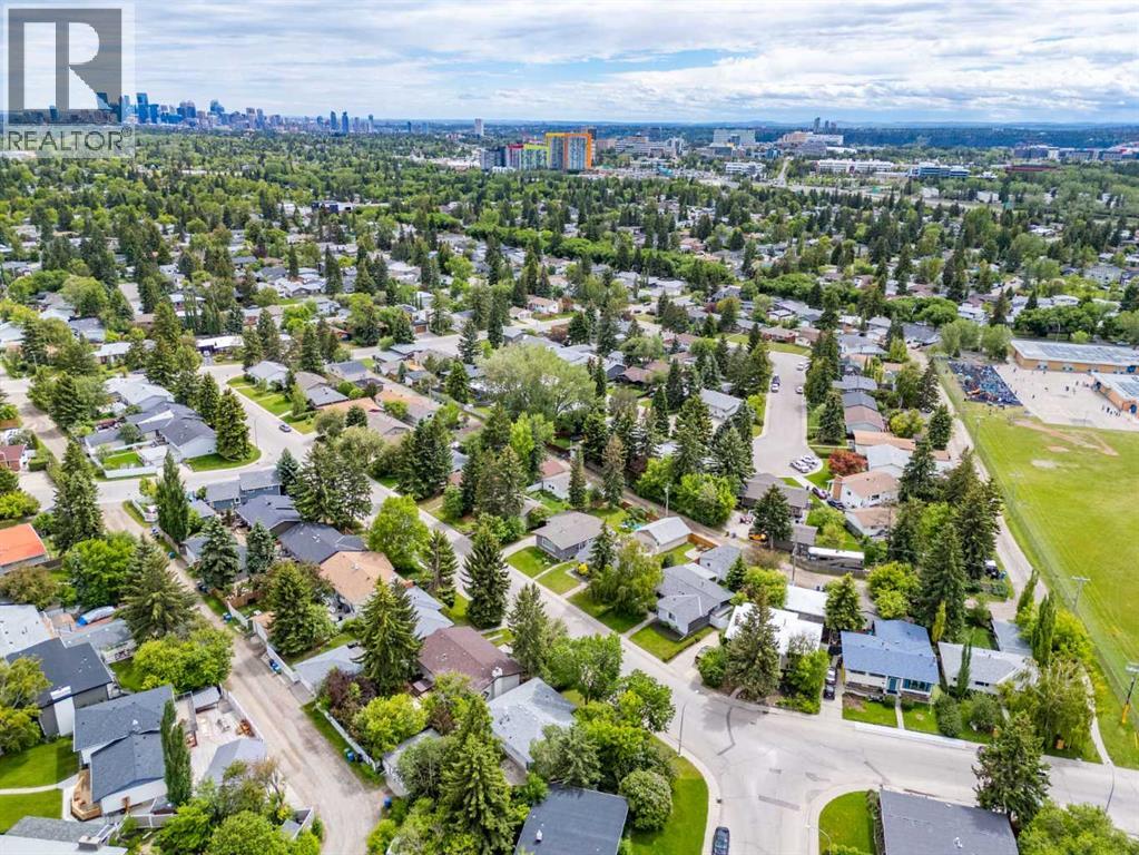 3248 Bearspaw Drive NW — photo 46