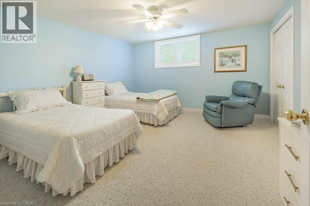 796 SPRINGBANK Avenue N - 18