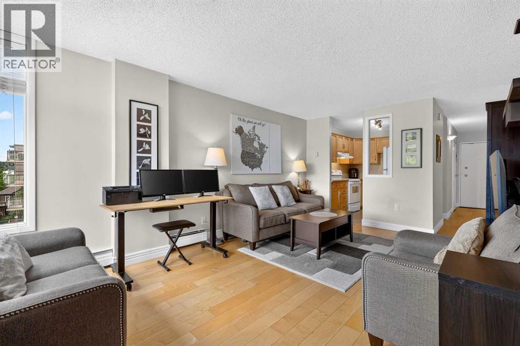 #502 1123 13 Avenue SW - 11