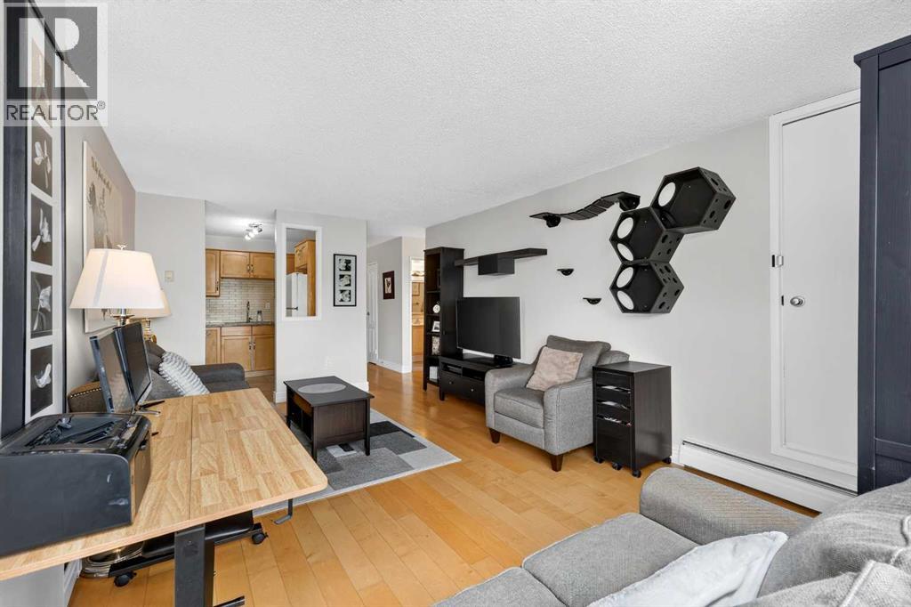 #502 1123 13 Avenue SW - 12
