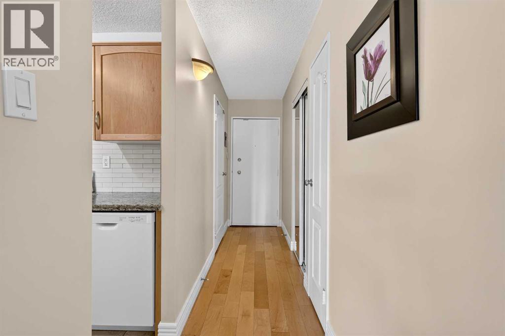 #502 1123 13 Avenue SW - 16