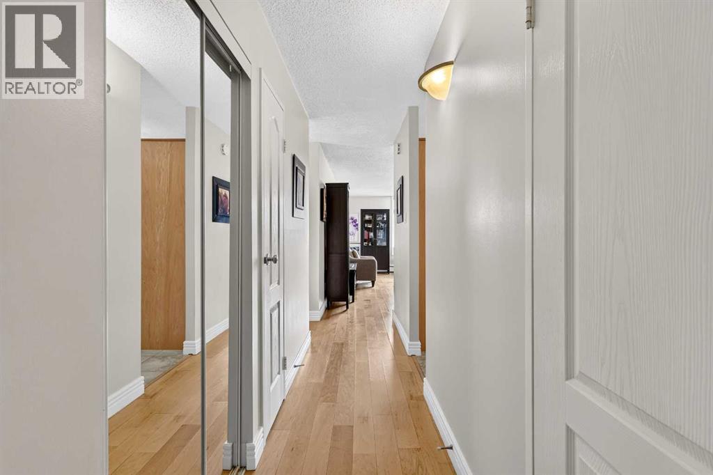 #502 1123 13 Avenue SW - 17