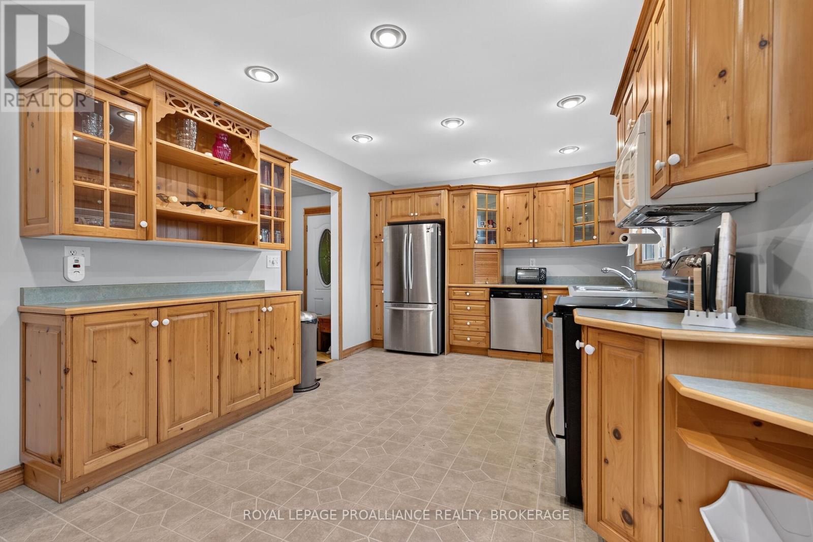 1246 TOWNLINE ROAD - 13